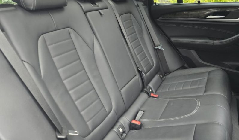 
								BMW X3 full									