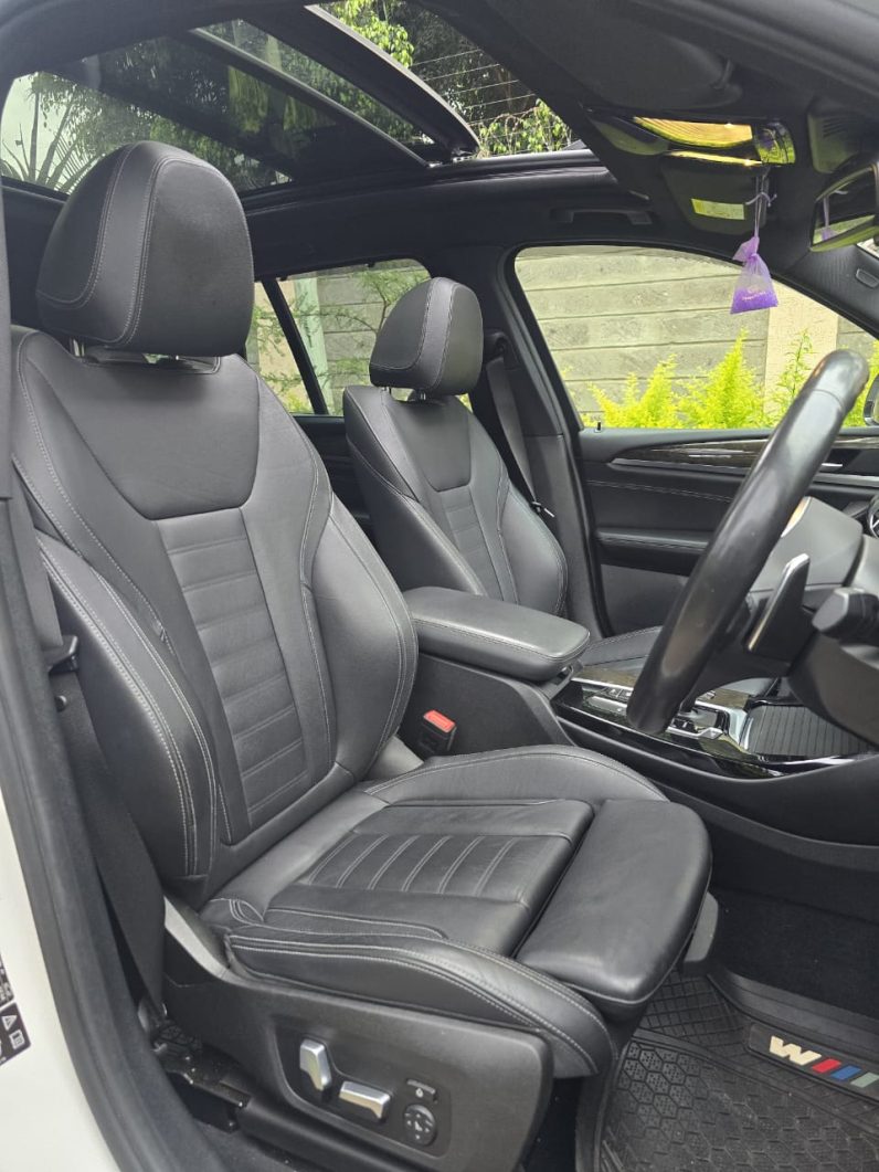 
								BMW X3 full									