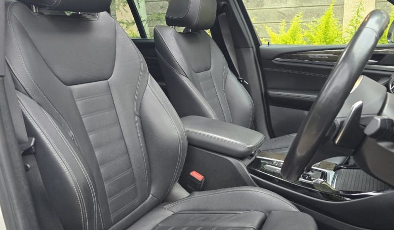 
								BMW X3 full									