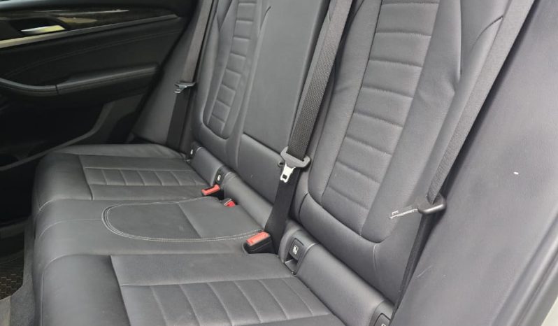 
								BMW X3 full									