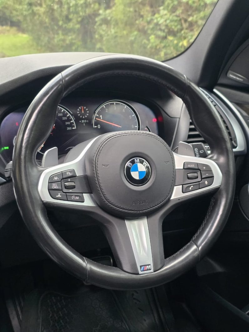 
								BMW X3 full									