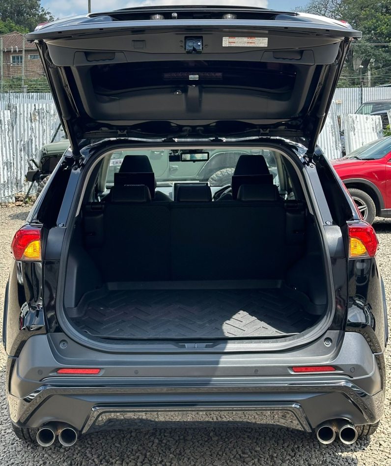 
								Toyota Rav4 full									