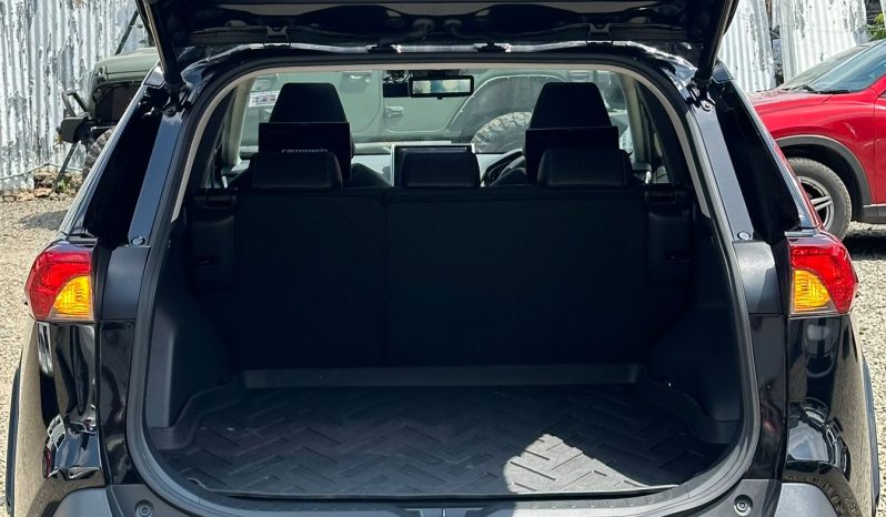 
								Toyota Rav4 full									