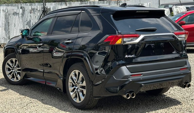 
								Toyota Rav4 full									