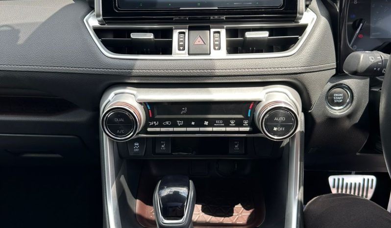 
								Toyota Rav4 full									