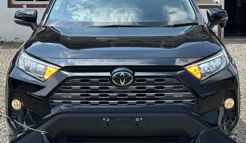 
								Toyota Rav4 full									