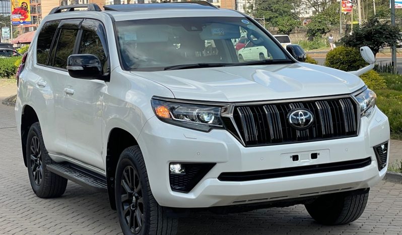 
								Toyota Landcruiser Prado TXL full									