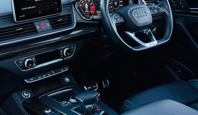 
								Audi SQ5 full									