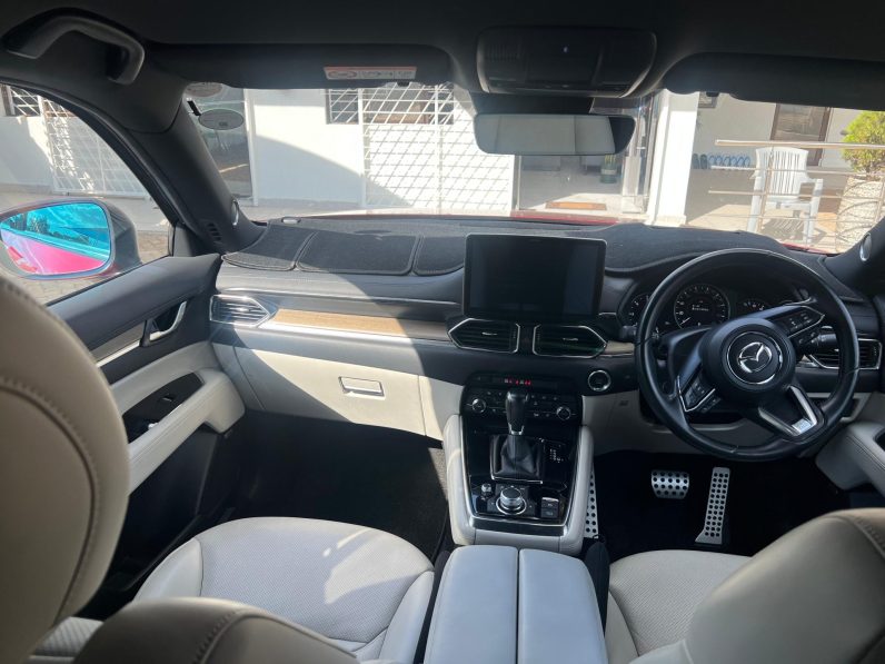 
								Mazda CX-8 full									