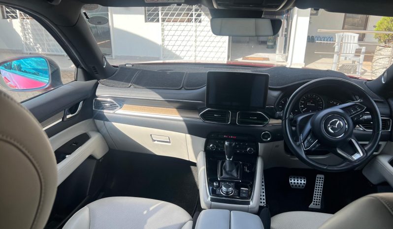 
								Mazda CX-8 full									