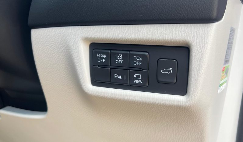 
								Mazda CX-8 full									