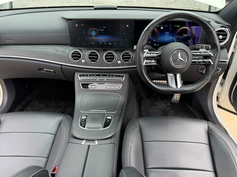 
								Mercedes Benz E200 EQBOOST full									