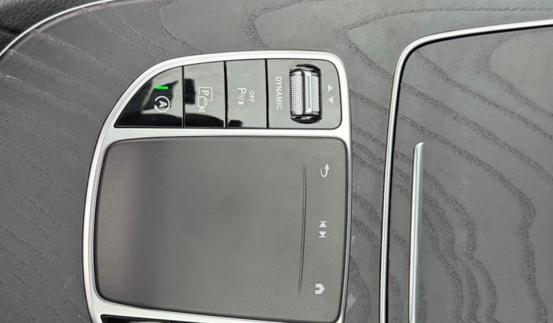 
								Mercedes Benz E200 EQBOOST full									
