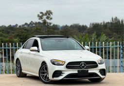 Mercedes Benz E200 EQBOOST