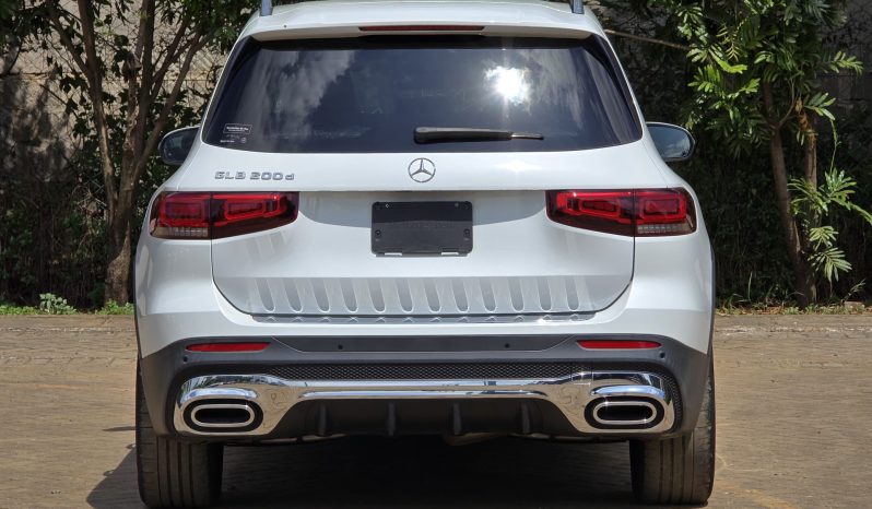 
								Mercedes Benz GLB 200d full									