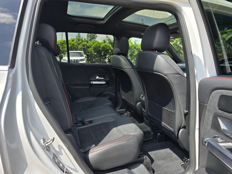 
								Mercedes Benz GLB 200d full									