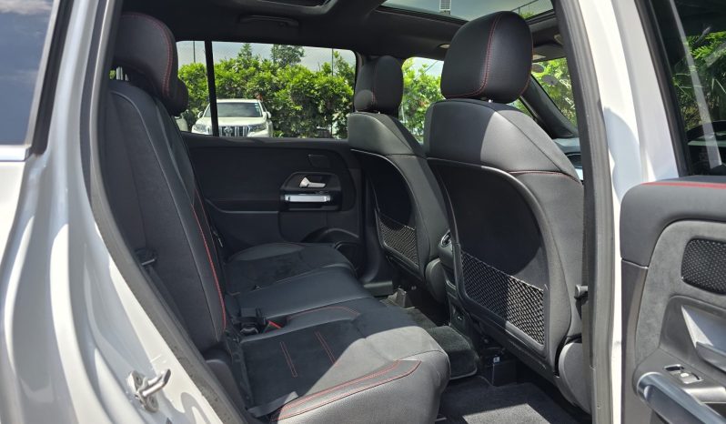 
								Mercedes Benz GLB 200d full									