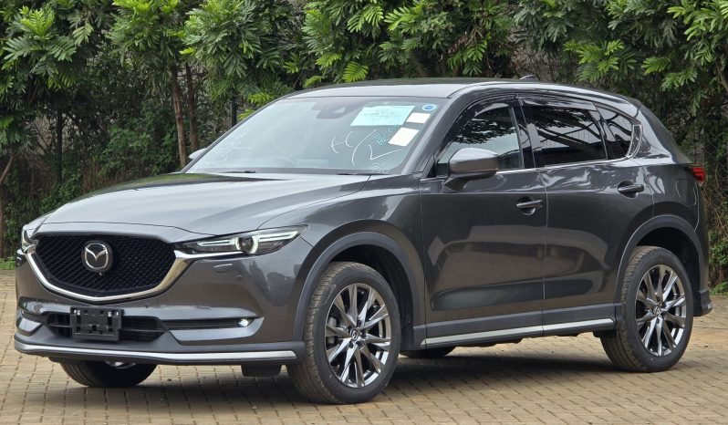 
								Mazda CX-5 full									