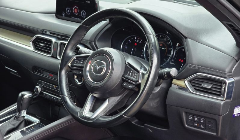 
								Mazda CX-5 full									
