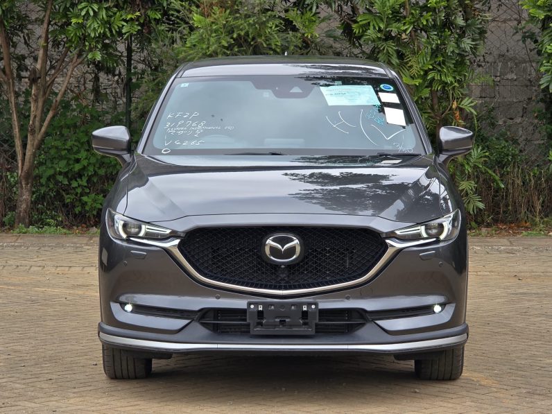 
								Mazda CX-5 full									