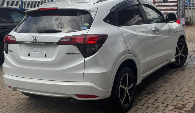 
								Honda Vezel full									