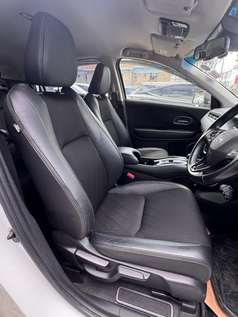 
								Honda Vezel full									