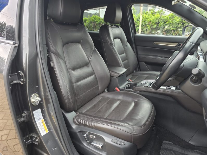 
								Mazda CX-5 full									