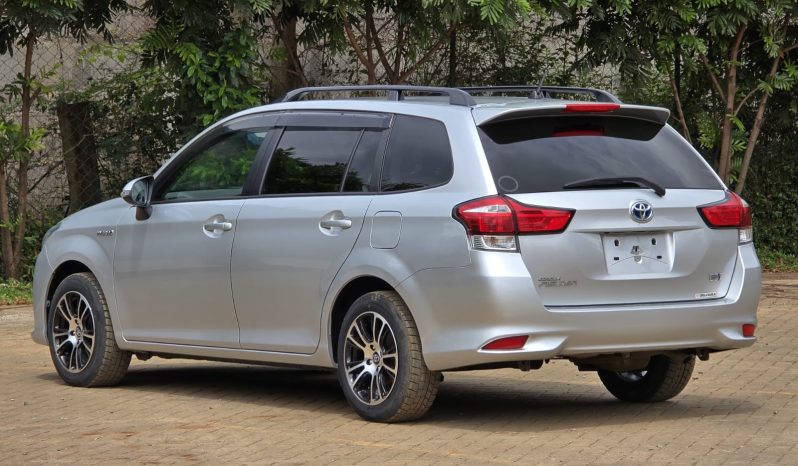 
								Toyota Fielder full									