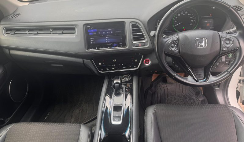 
								Honda Vezel full									