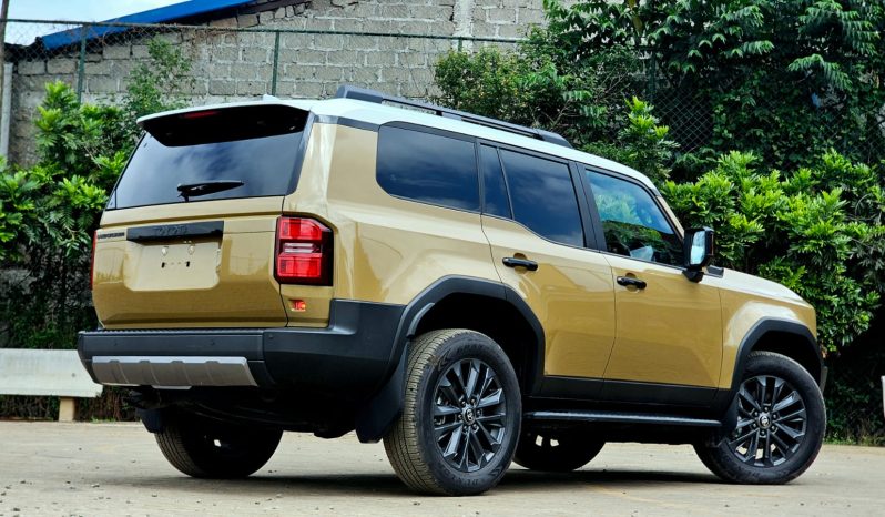 
								Toyota Land Cruiser Prado J250 full									