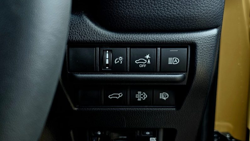 
								Toyota Land Cruiser Prado J250 full									
