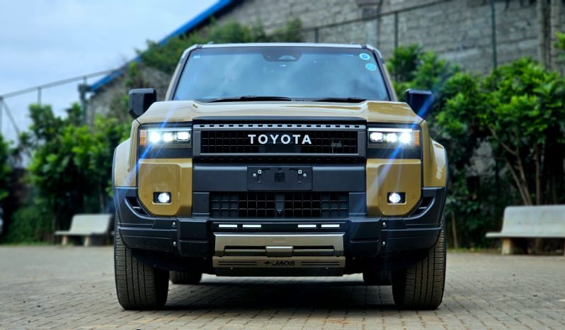 
								Toyota Land Cruiser Prado J250 full									