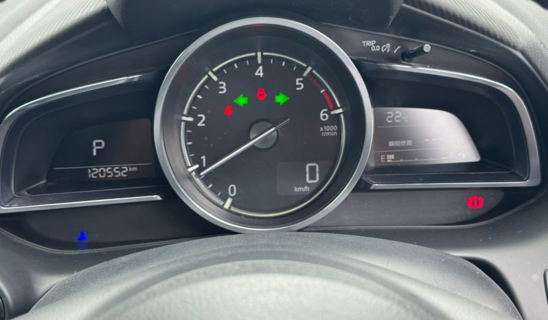 
								Mazda Demio full									