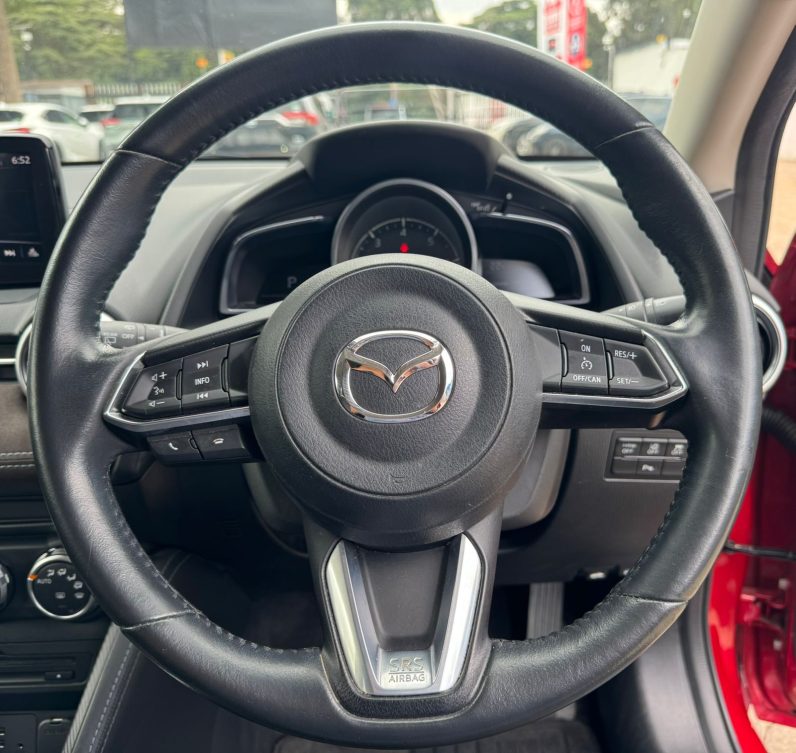 
								Mazda Demio full									