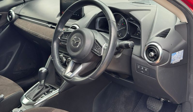
								Mazda Demio full									