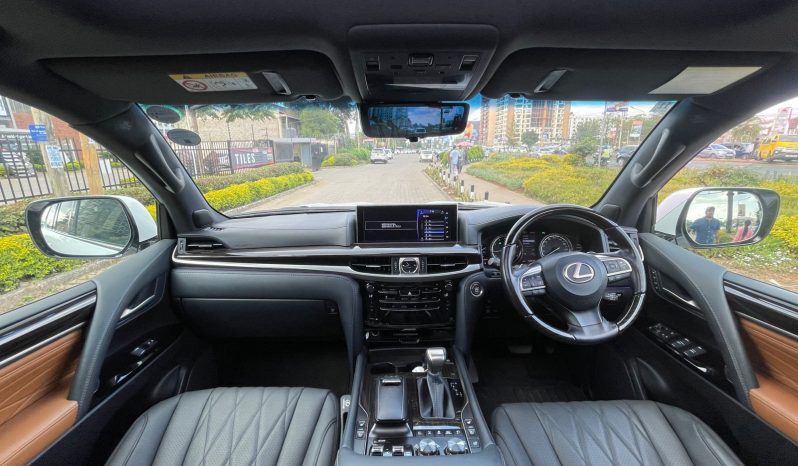 
								Lexus LX570 full									