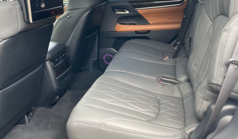 
								Lexus LX570 full									
