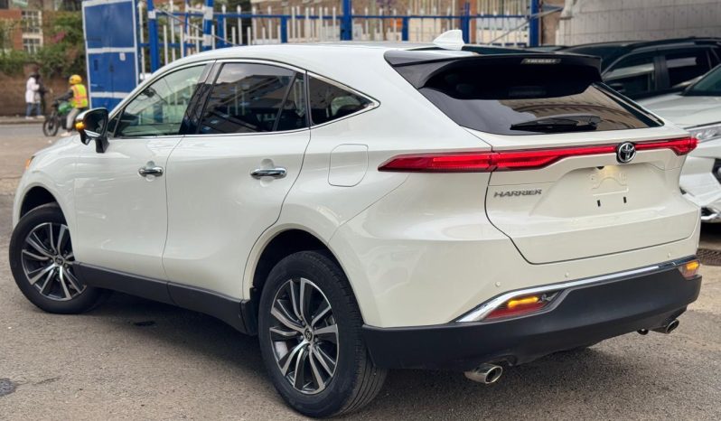 
								Toyota Harrier full									