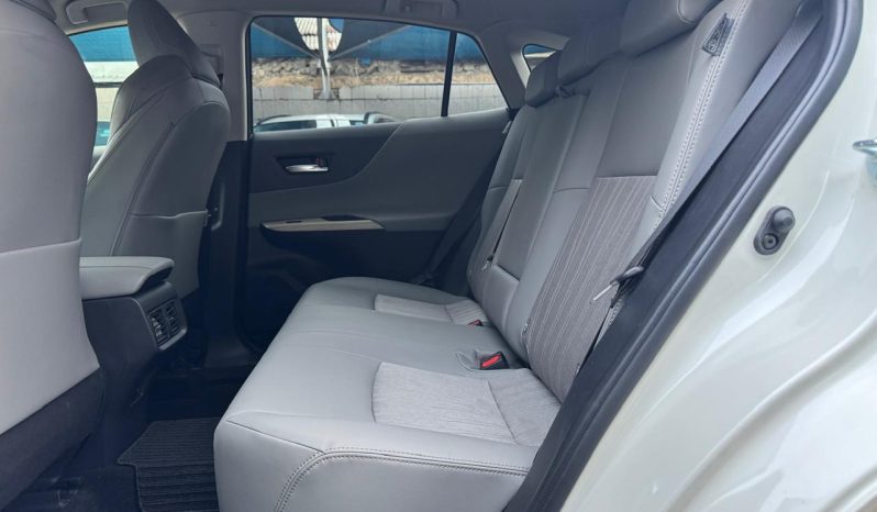 
								Toyota Harrier full									