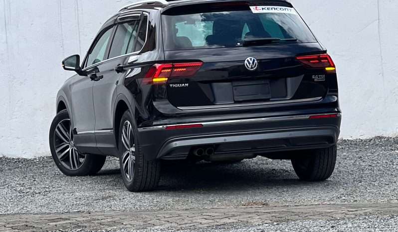 
								Volkswagen Tiquan full									