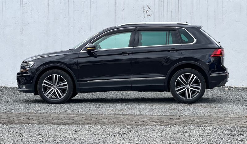 
								Volkswagen Tiquan full									