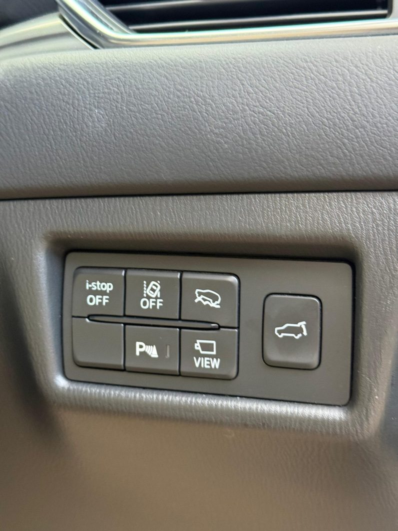 
								Mazda CX-5 full									