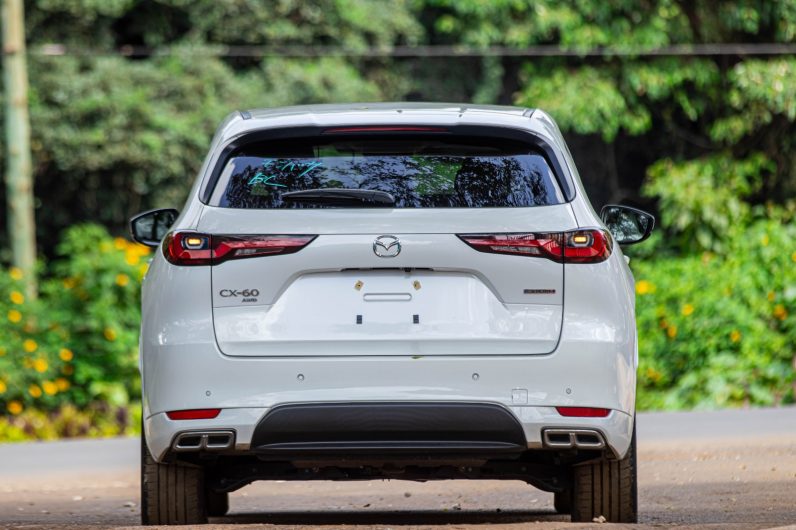 
								Mazda CX-60 full									