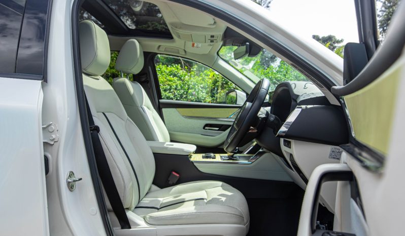 
								Mazda CX-60 full									