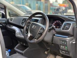 Honda Odyssey Absolute