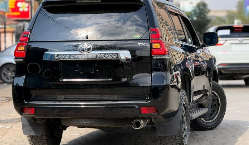 
								Toyota Landcruiser Prado TXL full									