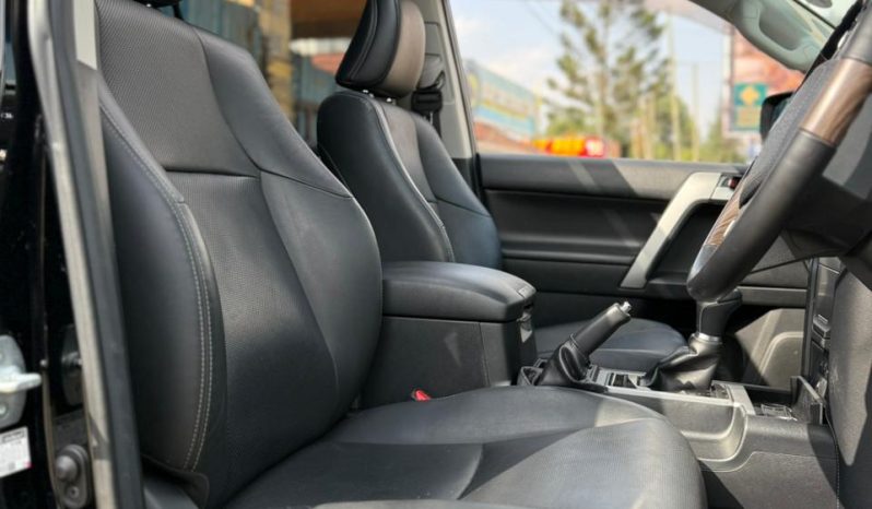 
								Toyota Landcruiser Prado TXL full									