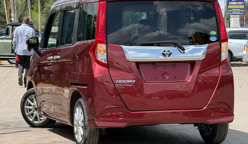
								Toyota Roomy full									