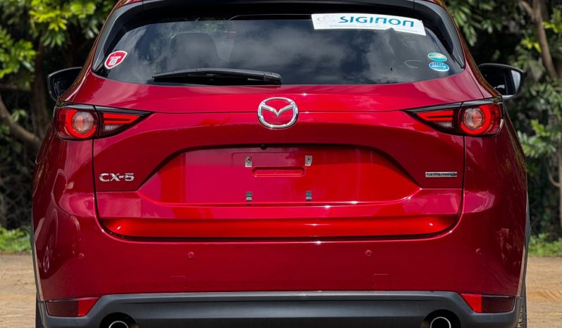 
								Mazda CX-5 full									