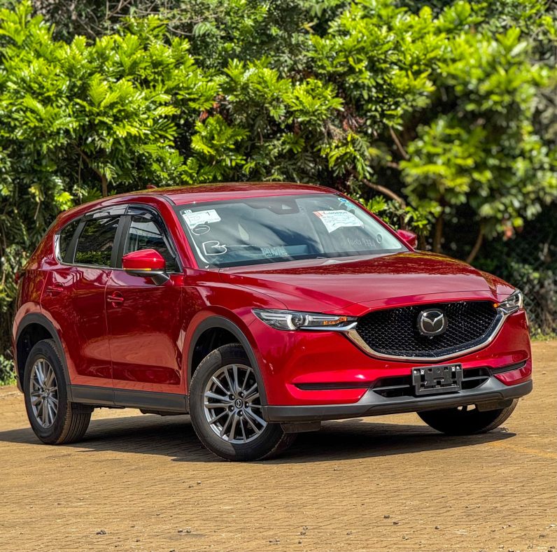 
								Mazda CX-5 full									